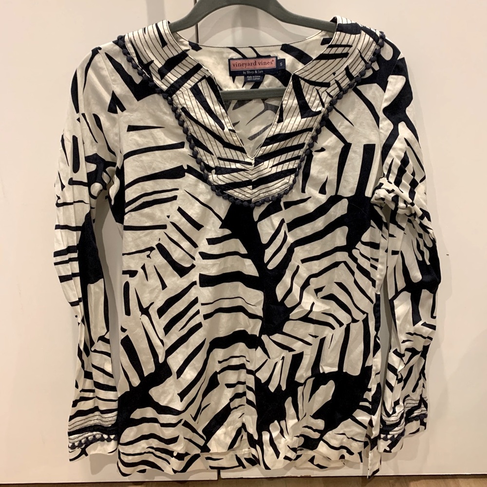Vineyard Vines printed Blouse